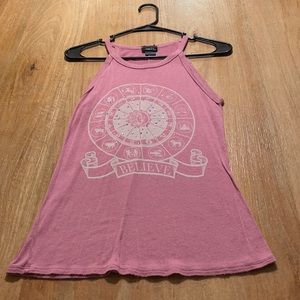 Pink tank top